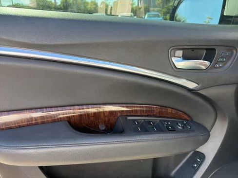 Used 2018 Acura MDX FWD w/ Technology Package image 12