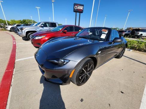 Used 2025 MAZDA MX-5 Miata Grand Touring RWD image 3