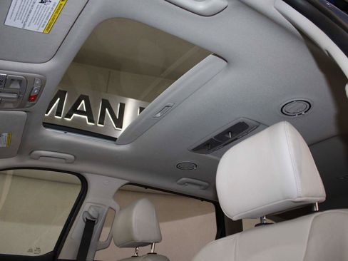 Used 2023 Kia Telluride EX image 13