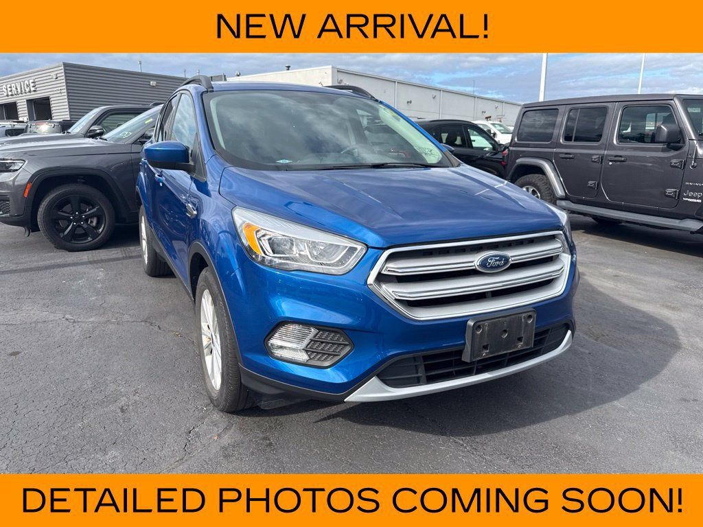 Used 2018 Ford Escape SEL AWD/4WD image 2
