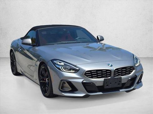 Used 2023 BMW Z4 M40i w/ Premium Package RWD image 3
