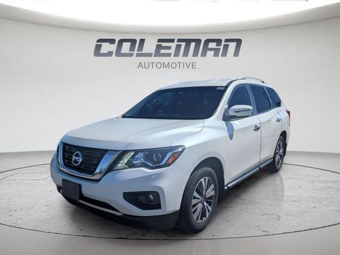 Used 2017 Nissan Pathfinder SV w/ SV Tech Package AWD/4WD image 16