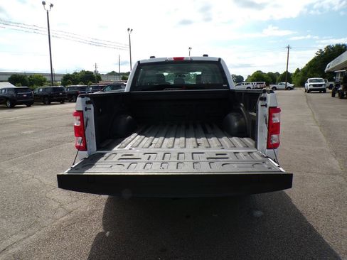 Used 2022 Ford F150 XL w/ Trailer Tow Package RWD image 9
