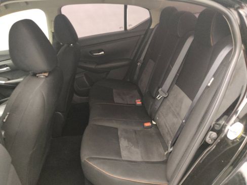 Used 2023 Nissan Sentra SR w/ Trunk Package FWD image 18