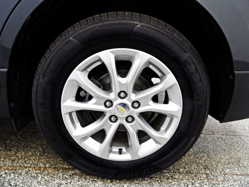 Used 2019 Chevrolet Equinox LS FWD image 19