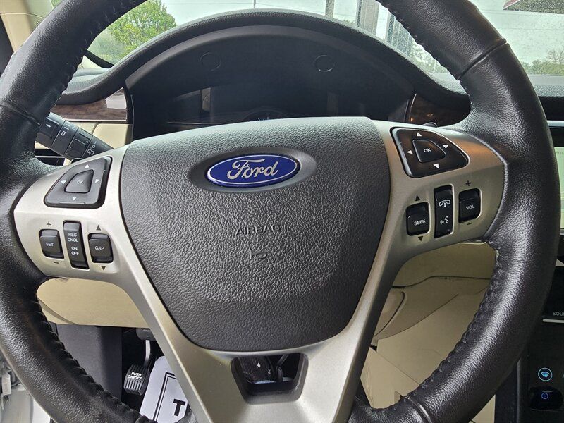 Used 2018 Ford Flex Limited w/ Equipment Group 303A AWD/4WD image 37