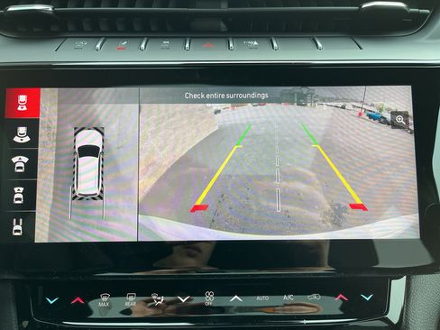 New 2026 Jeep Grand Cherokee Limited image 16