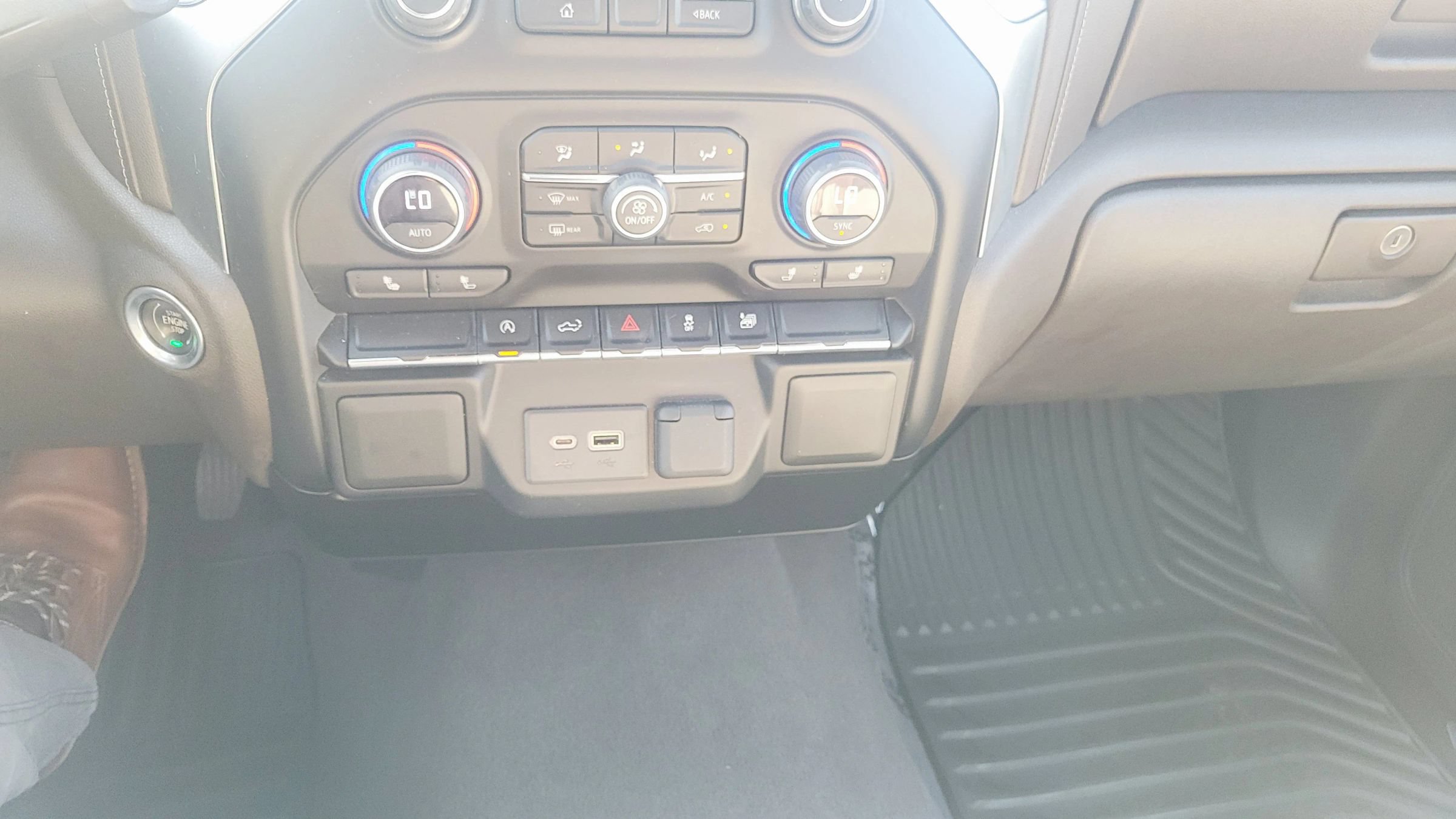 Used 2020 Chevrolet Silverado 1500 LT w/ All-Star Edition RWD image 27