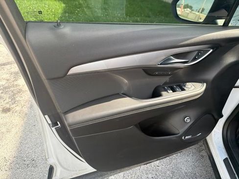 Used 2025 Buick Envision Sport Touring AWD/4WD image 15