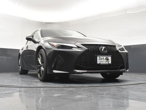 Used 2023 Lexus IS 350 F Sport w/ Memory Package AWD/4WD image 13