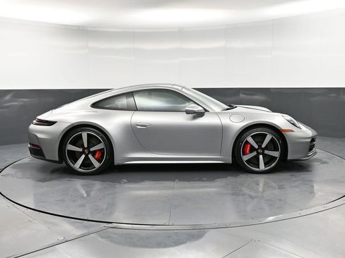 New 2026 Porsche 911 Carrera 4S AWD/4WD image 9