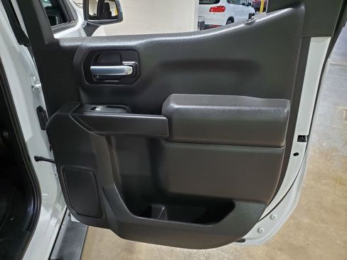 Used 2021 Chevrolet Silverado 1500 LT w/ Safety Package AWD/4WD image 21
