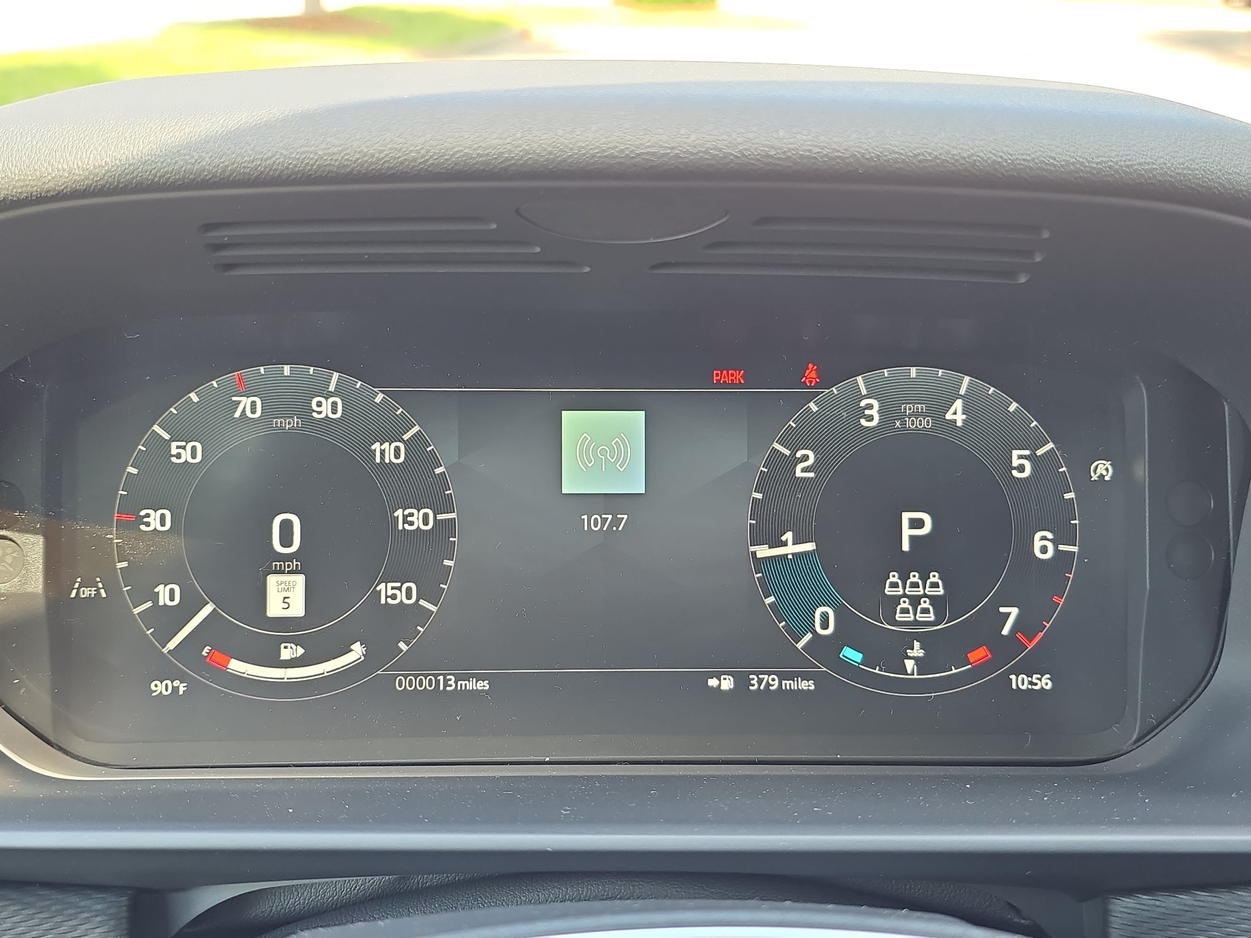 New 2026 Land Rover Discovery Limited Edition AWD/4WD image 19