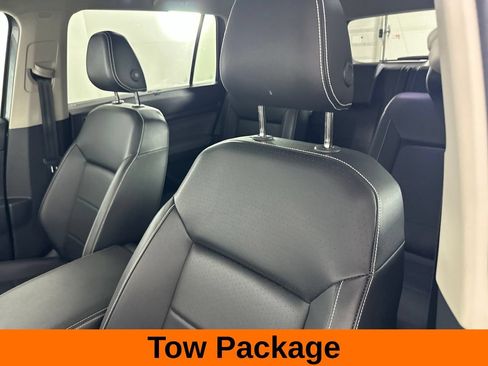 Used 2023 Volkswagen Atlas SE w/ Panoramic Sunroof Package FWD image 11