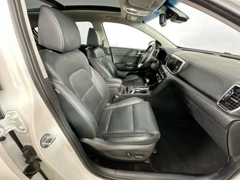 Used 2020 Kia Sportage EX w/ Option Group 15 image 30