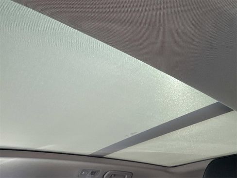 New 2026 Volkswagen Taos SEL image 11