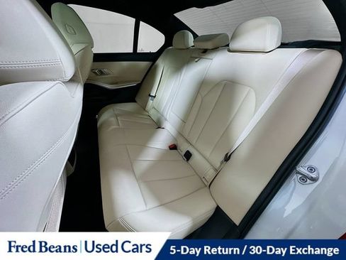 Used 2021 BMW 330i xDrive Sedan w/ Convenience Package AWD/4WD image 32