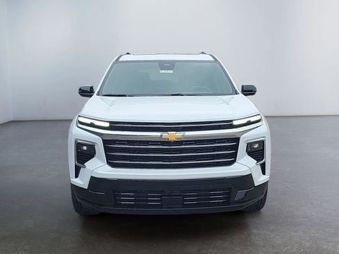 New 2026 Chevrolet Traverse High Country w/ LPO, Floor Liner Package image 8