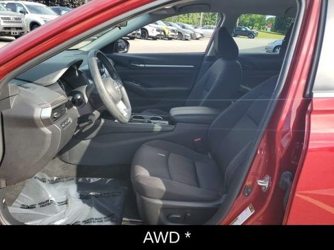 Certified 2023 Nissan Altima 2.5 SV AWD/4WD image 18