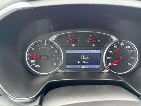 Used 2024 Chevrolet Blazer LT w/ Convenience Package image 12