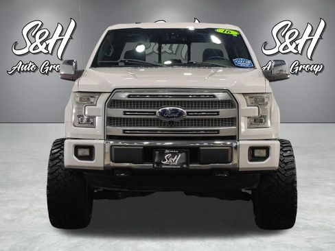 Used 2016 Ford F150 Platinum w/ Equipment Group 701A Luxury image 22