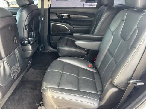 Used 2023 Kia Telluride SX AWD/4WD image 15