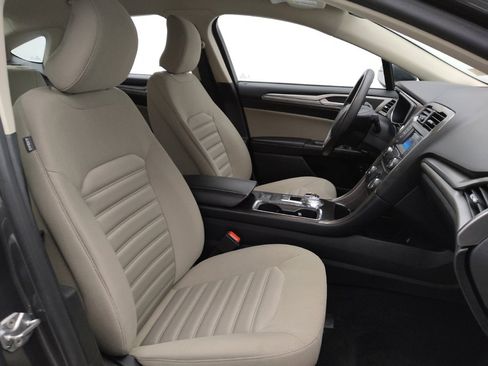 Used 2018 Ford Fusion S image 21