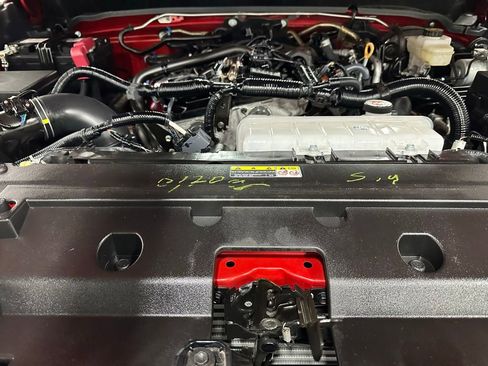 Used 2025 Toyota Tacoma TRD Sport image 67