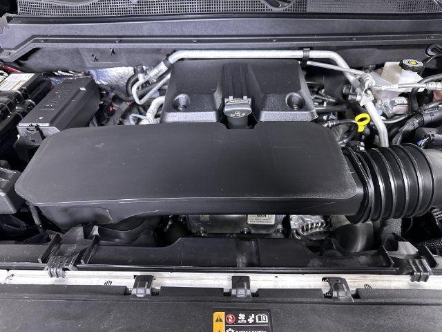 Used 2024 Chevrolet Colorado ZR2 w/ ZR2 Convenience Package III AWD/4WD image 31