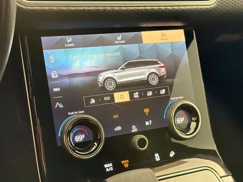 Used 2022 Land Rover Range Rover Velar R-Dynamic S AWD/4WD image 25