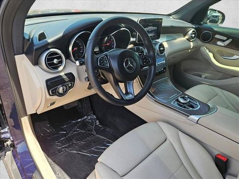 Used 2018 Mercedes-Benz GLC 300 image 11