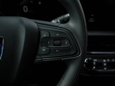 New 2025 Buick Envista Preferred w/ Convenience II Package image 21