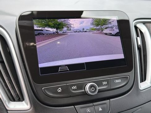 Used 2024 Chevrolet Malibu LS FWD image 26