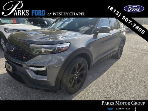 Used 2023 Ford Explorer ST w/ Equipment Group 401A image 3