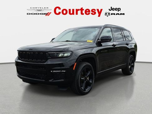 Certified 2023 Jeep Grand Cherokee L Limited w/ Luxury Tech Group II AWD/4WD image 8