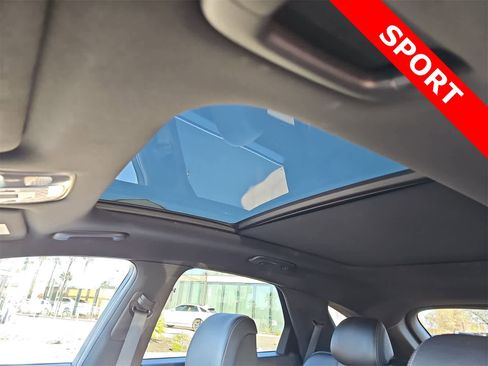 Used 2022 Genesis GV70 3.5T Sport image 29