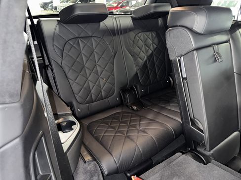 Used 2024 BMW X7 xDrive40i w/ M Sport Package image 13