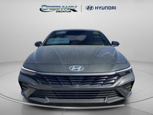 New 2026 Hyundai Elantra Sport FWD image 2
