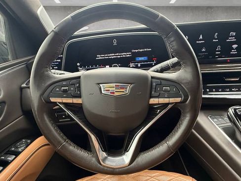 Used 2021 Cadillac Escalade ESV Sport w/ Driver Assist Tech Package AWD/4WD image 21