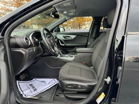 Used 2020 Chevrolet Blazer LT image 22