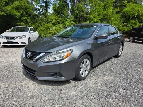 Used 2017 Nissan Altima 2.5 image 5
