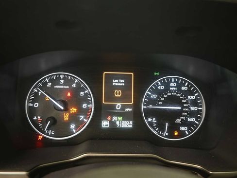 Used 2022 Subaru Outback Limited image 13