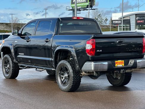 Used 2014 Toyota Tundra SR5 w/ SR5 Upgrade Package image 6