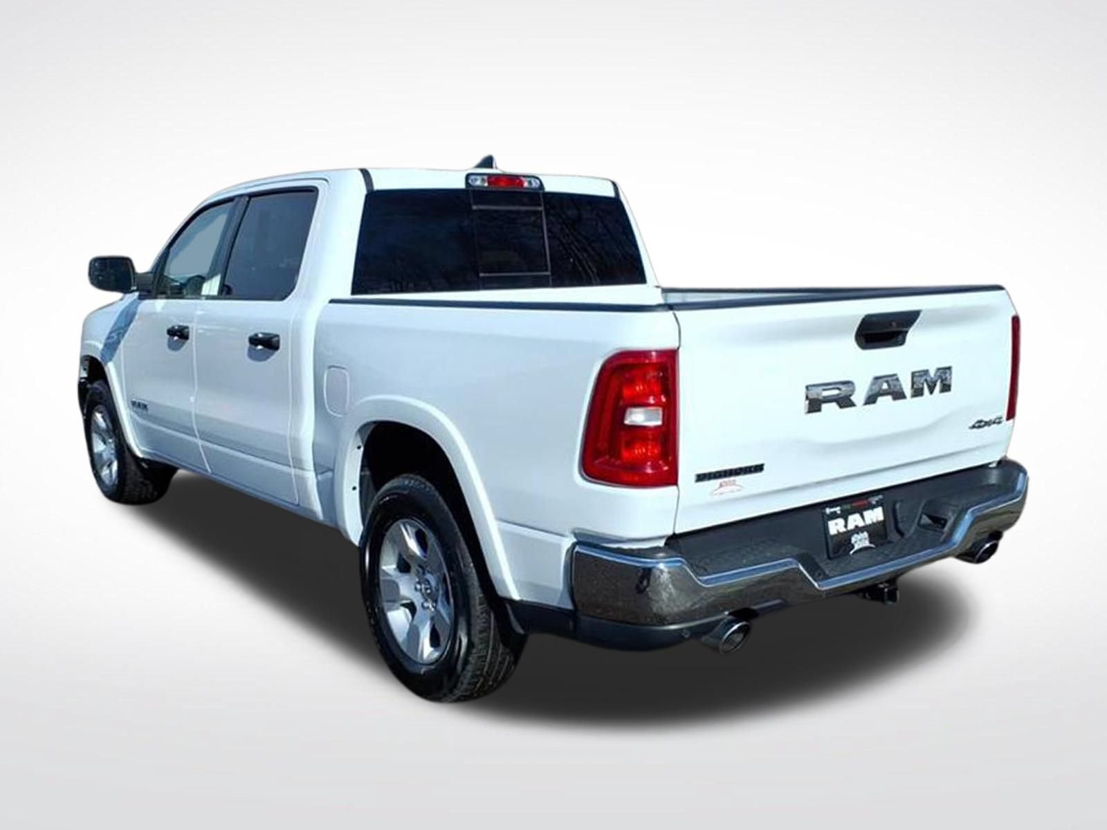 Used 2025 RAM 1500 Big Horn AWD/4WD image 3