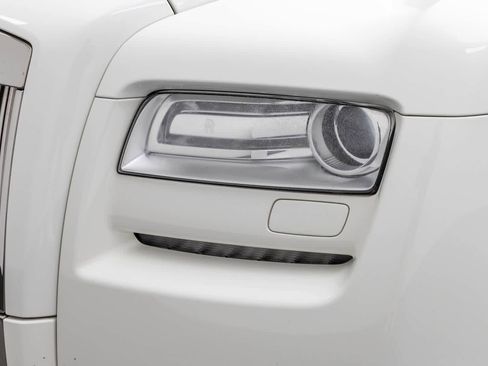 Used 2011 Rolls-Royce Ghost RWD image 45