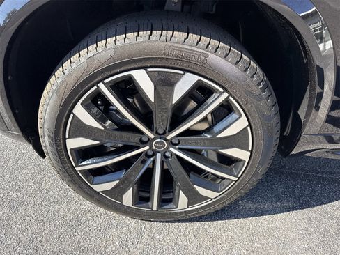 New 2026 Volvo XC90 B6 Ultra w/ Protection Package Premier AWD/4WD image 9