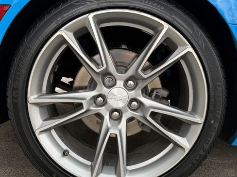 Used 2022 Chevrolet Camaro LT w/ RS Package image 26