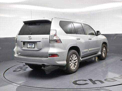 Used 2014 Lexus GX 460 w/ Premium Package AWD/4WD image 9