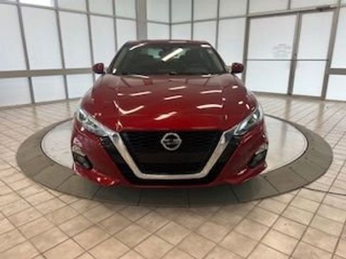 Used 2019 Nissan Altima 2.5 SV image 10