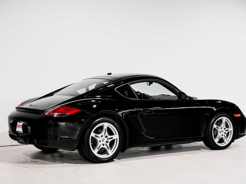 Used 2012 Porsche Cayman image 3
